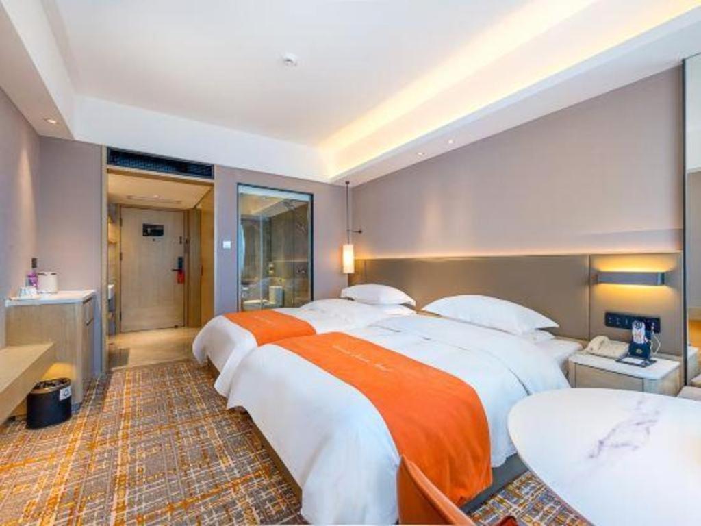 Overseas Chinese Hotel Zhuhai Exterior photo