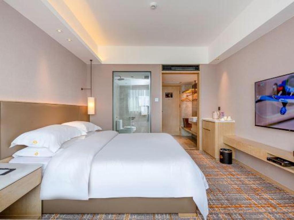 Overseas Chinese Hotel Zhuhai Exterior photo